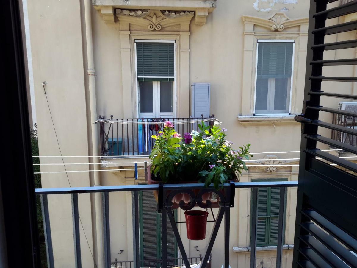 Bed and Breakfast Le Stanze Di Penelope Salerno Zewnętrze zdjęcie