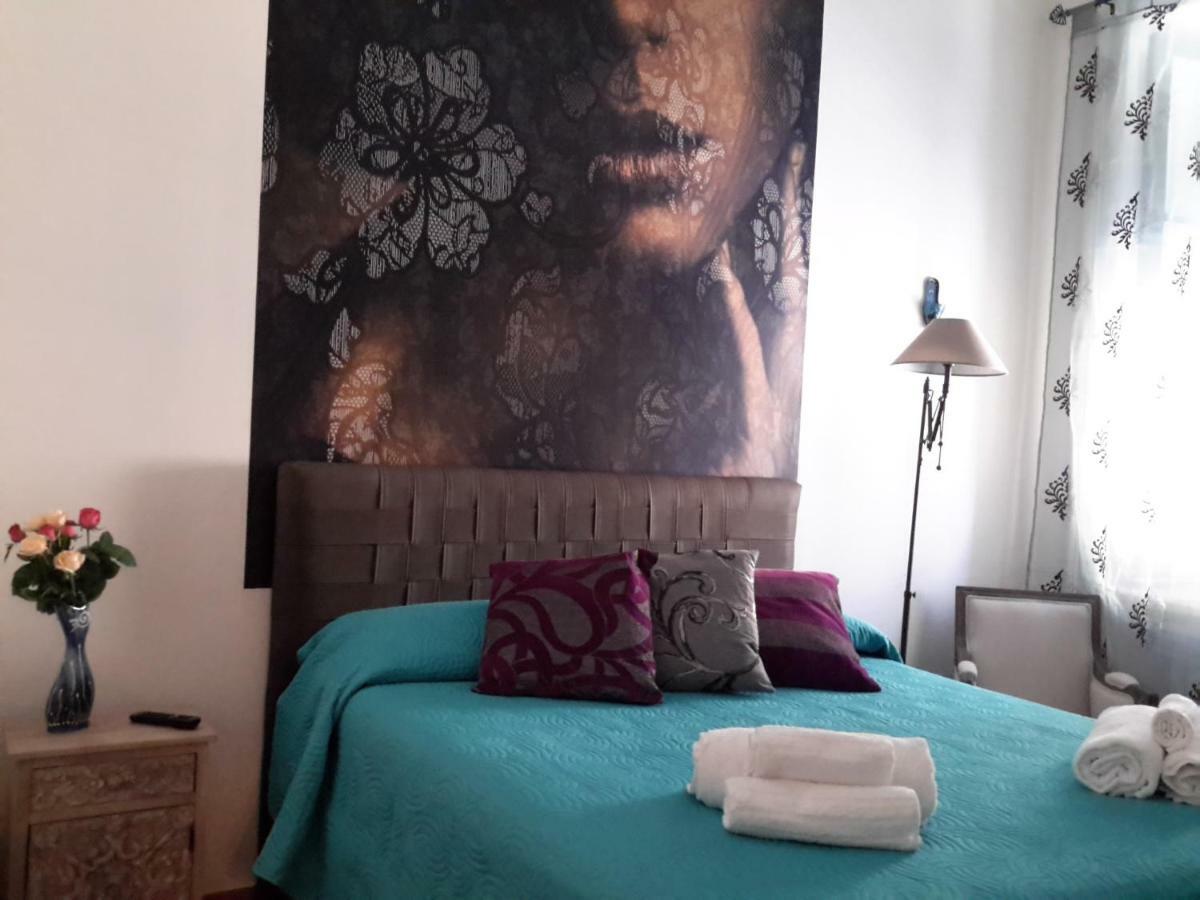 Bed and Breakfast Le Stanze Di Penelope Salerno Zewnętrze zdjęcie