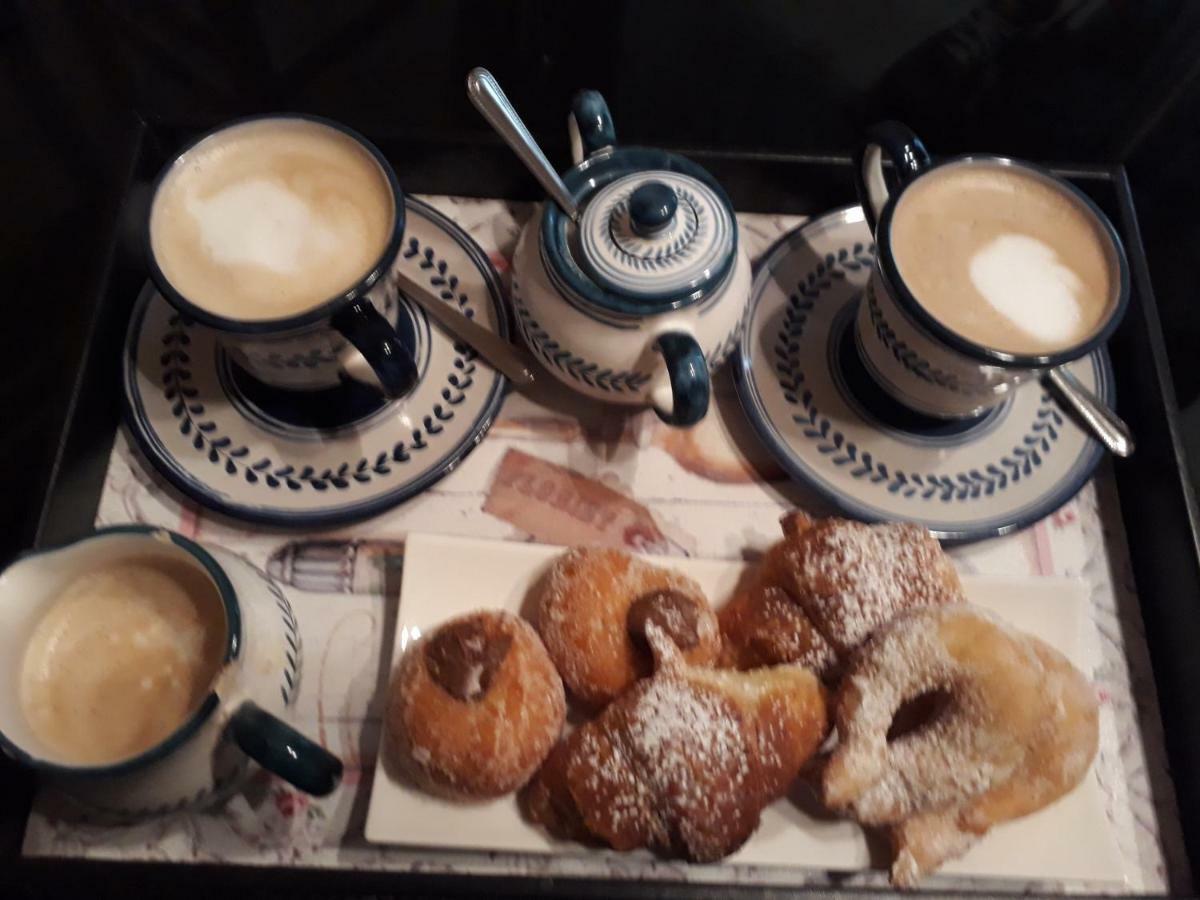 Bed and Breakfast Le Stanze Di Penelope Salerno Zewnętrze zdjęcie